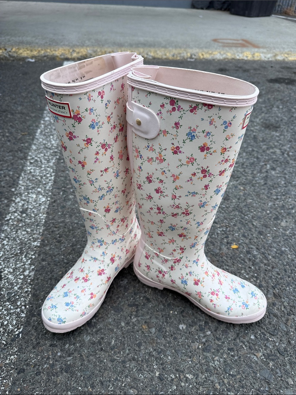 LOVESHACK FANCY Hunter Floral Tall Rain Boots - Picture 2 of 5